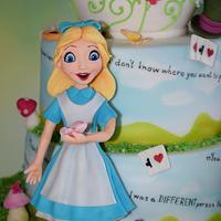 Alice in Wonderland cake .