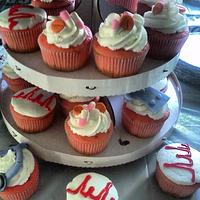Nursing cake and cupcakes