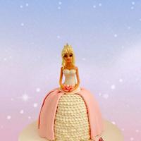 Princess cake (hand modelling)