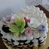 Meringue wedding cake