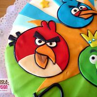 Angry bird birthday cake
