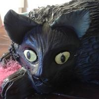 Black cat cake