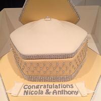 Box style engagement cake 
