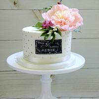 Modern Cake with a Botanical Twist