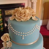 Vintage blue wedding cake