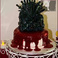 Game of Thrones Cake and Cupcakes