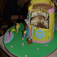 fifi house  cake