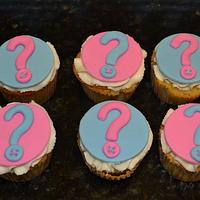 Gender reveal cupcakes 