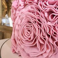 Rosette Ruffles Wedding Cake