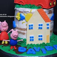 PEPPA PIG NAKED CAKE
