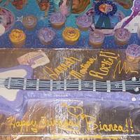 Hanna Montana guitar cake