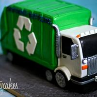 Recycling Truck Cake