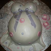 Baby Bump Shower Cake