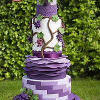 Vineyard wedding cake featured in the Cake Central Magazine 