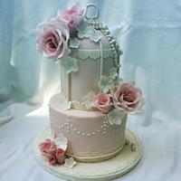 Birdcage cake and cupcake tower