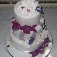 Pretty purple wedding cake