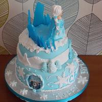 Elsa Frozen Wintery cake 