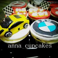 Luxury Cars cupcakes