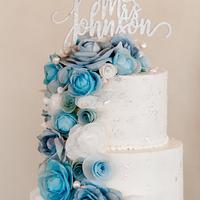 Blue and white winter wedding