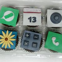 iPhone Cupcakes