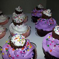 Cupcakes on Cupcakes theme