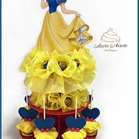 Snow White Wafer Paper Cake