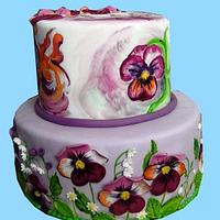 Cake with pansies