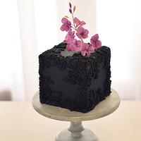 Hydrangea bas relife cake