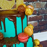 Laura - Chocolate and gold drip cake