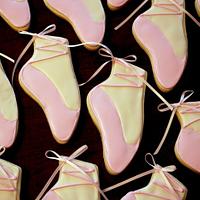 Ballerina Slipper Cookies!