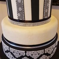 Black & white silhouette wedding cake