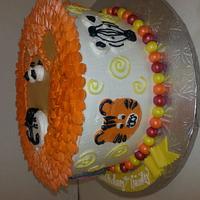 Lion face cake