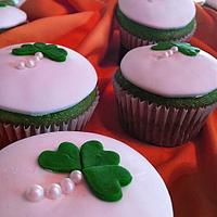 St.Pattys day cupcakes