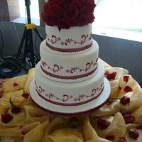 fresh flowers red roses wedding cake