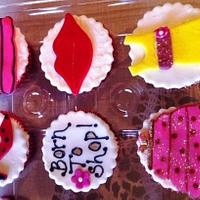 "Shopaholic" Cupcakes