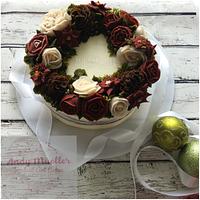 Christmas wreath buttercream cake 
