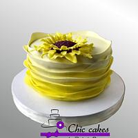 Cake with sunflower