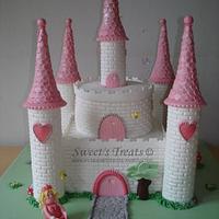 My First Fairytale Castle Cake