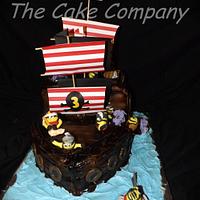 minion pirate ship