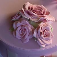 Roses Vintage Cake