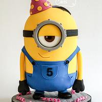 Standing Party Minion Cake