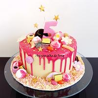 Pink & White Candyland Drip cake
