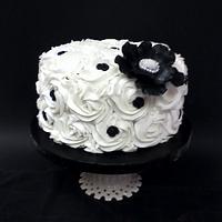 Black & White Cutting Cake