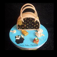 A Louis Vuitton purse Cake.