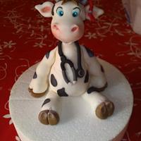 School of medicine graduation cow cake