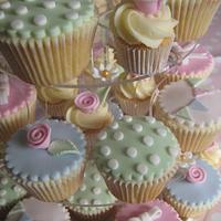 Cath Kidston inspired Cake & Cupcakes