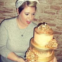 Wedding watercolor gold cake