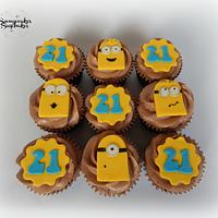 Despicable Me Giant Cupcake and Cupcakes