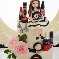 Girly vintage makeup rose Cake 