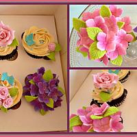 Hydrangea cupcakes 